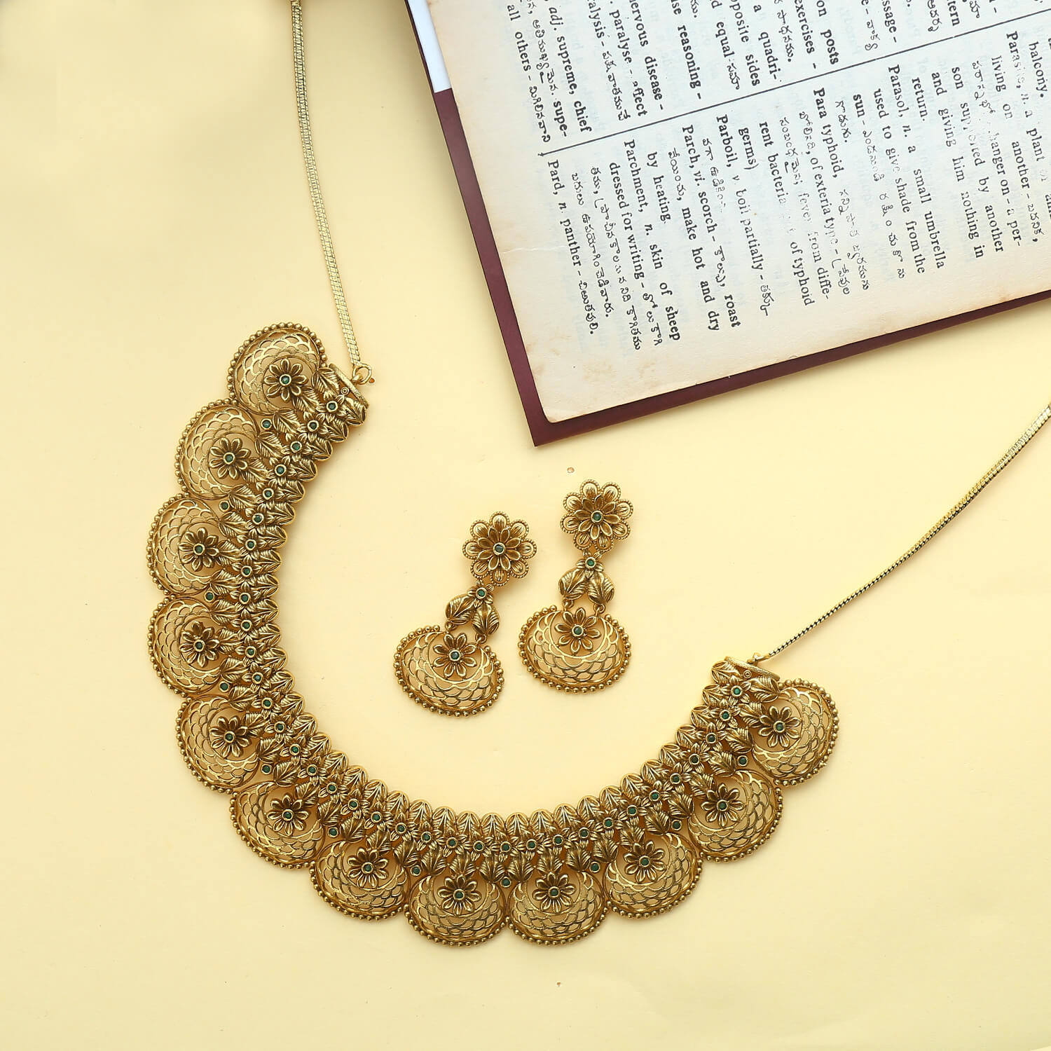 Nidra Antique Necklace Set