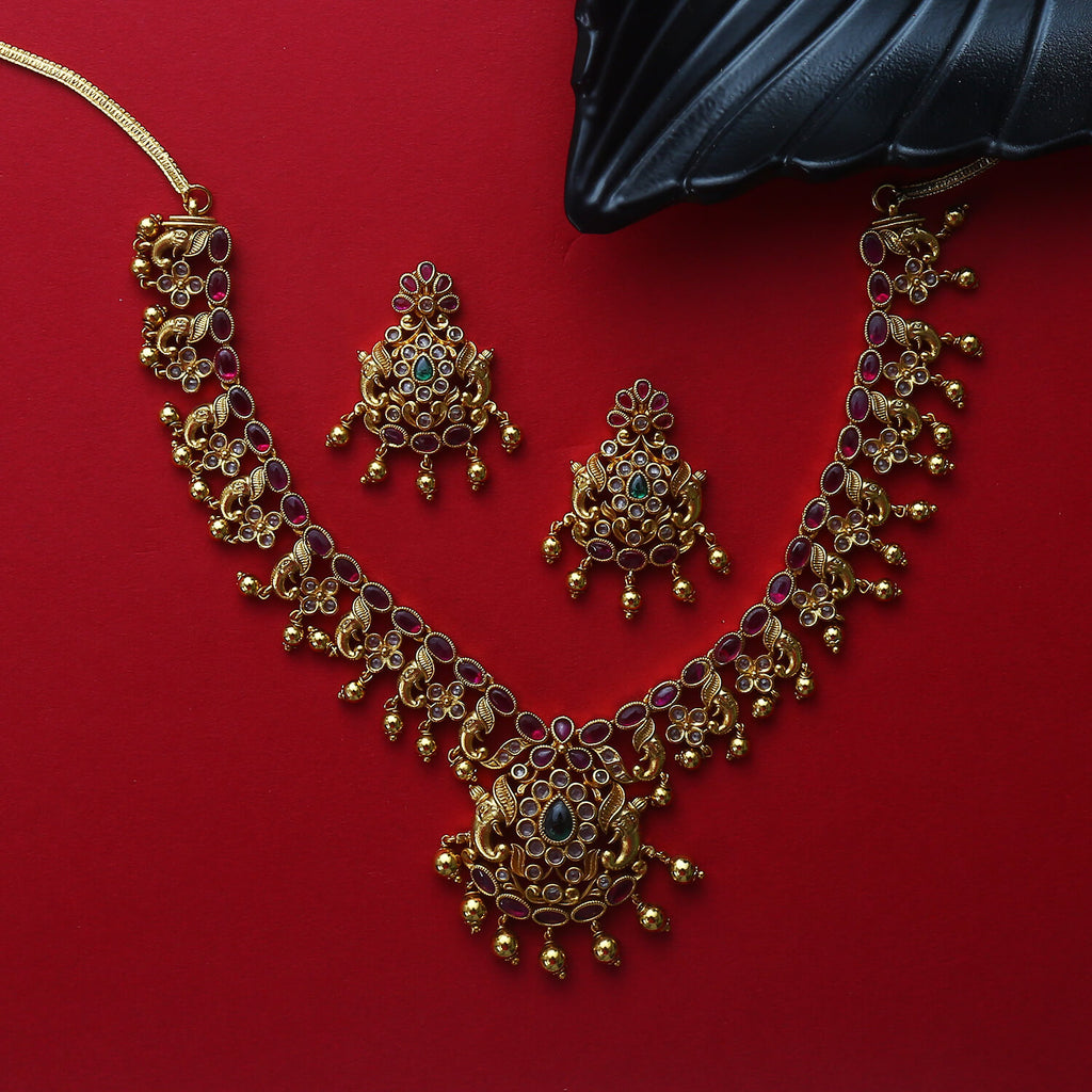 Ojasvi Antique Necklace Set