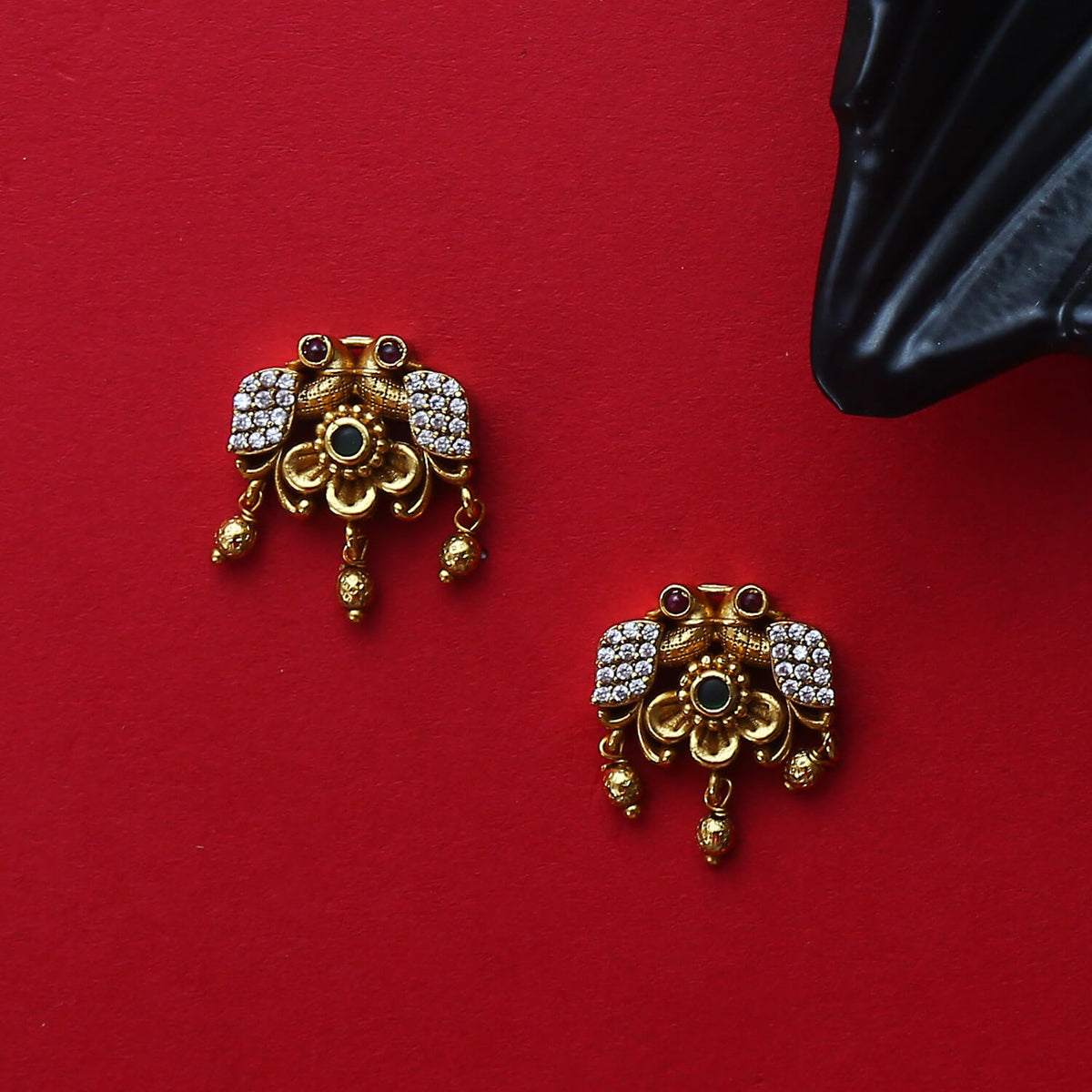 Rajata Antique Pendant Set