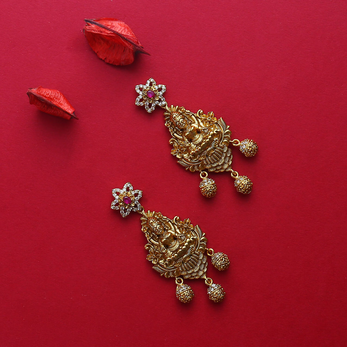 Radha Antique Long Necklace Set
