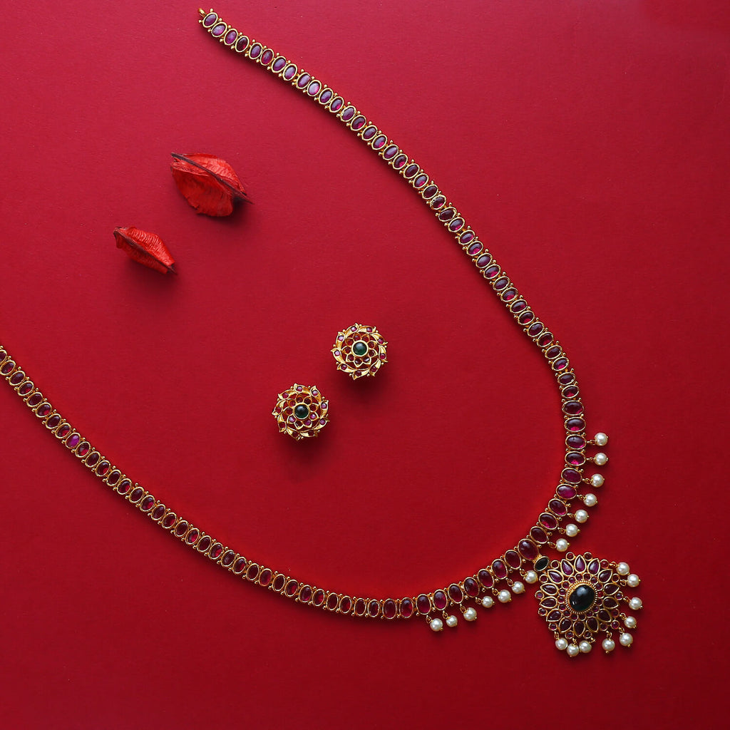 Tanmayi Long Necklace Set