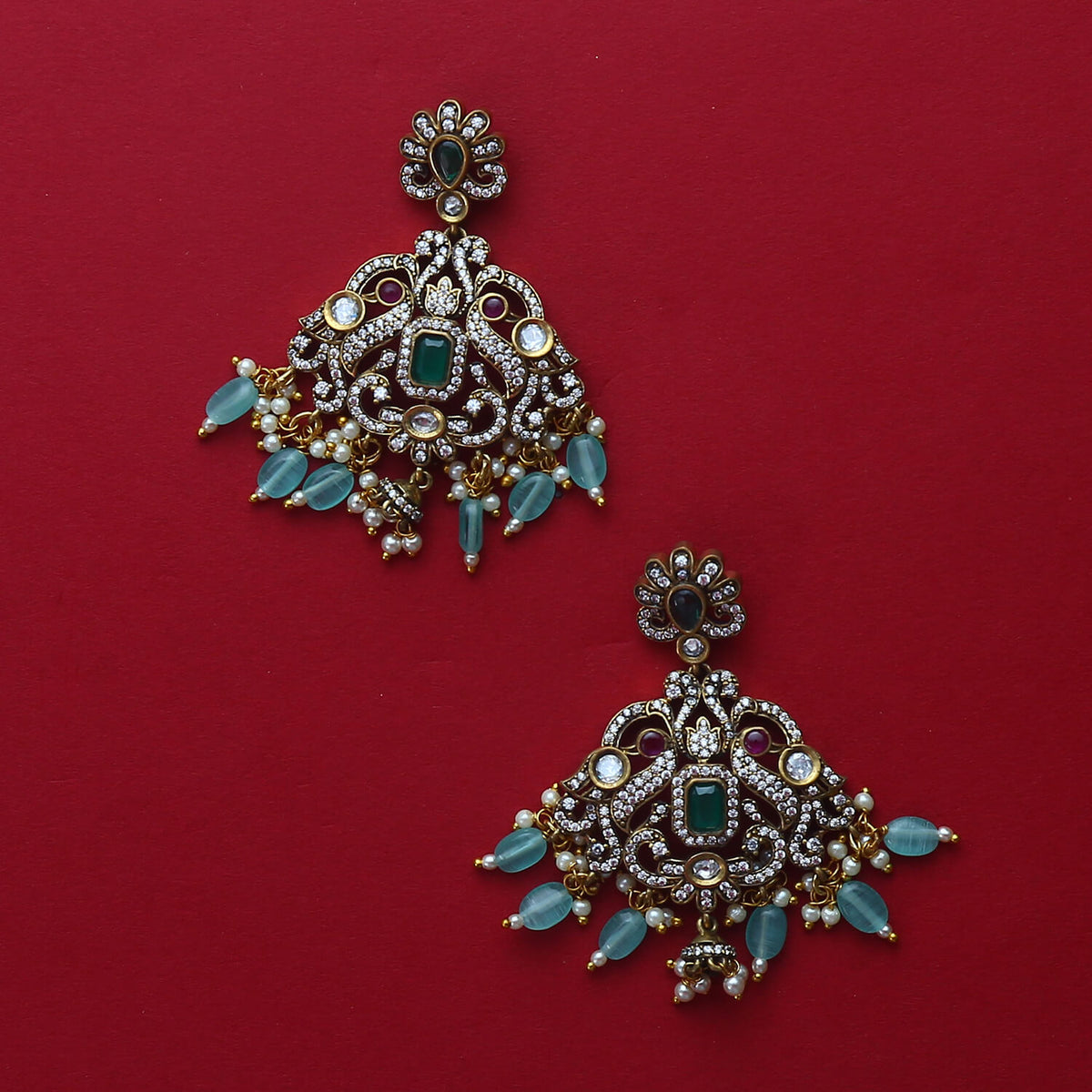 Arami Victorian jewellery Pendant Set